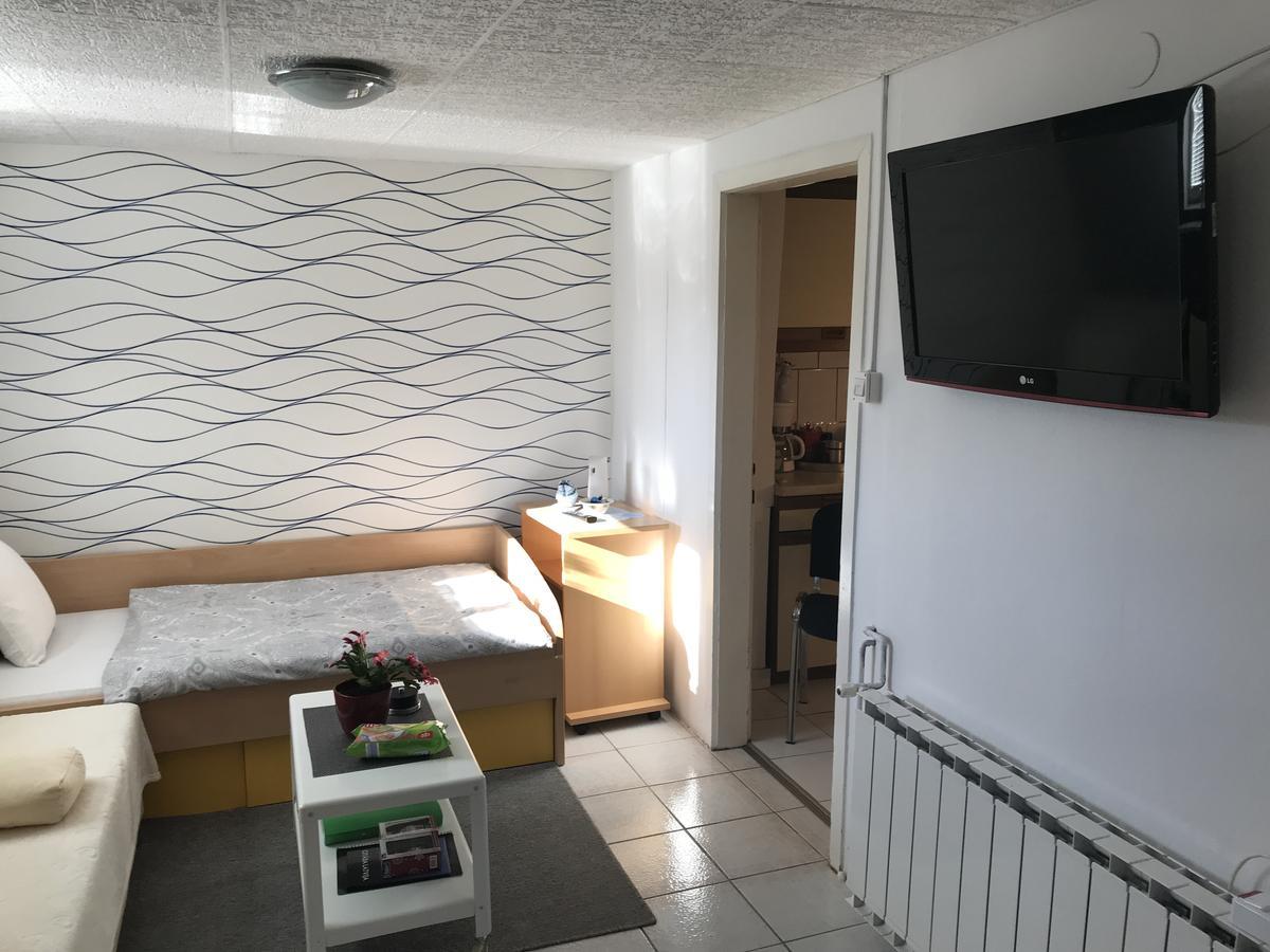 Apartment Drava Maribor Bagian luar foto